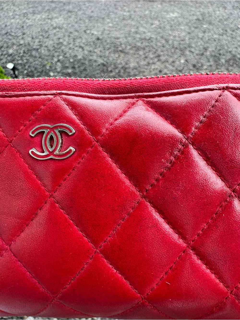 CHANEL Red Quilted Leather Zip Around Long Wallet 21 Series - Picture 8 of 12